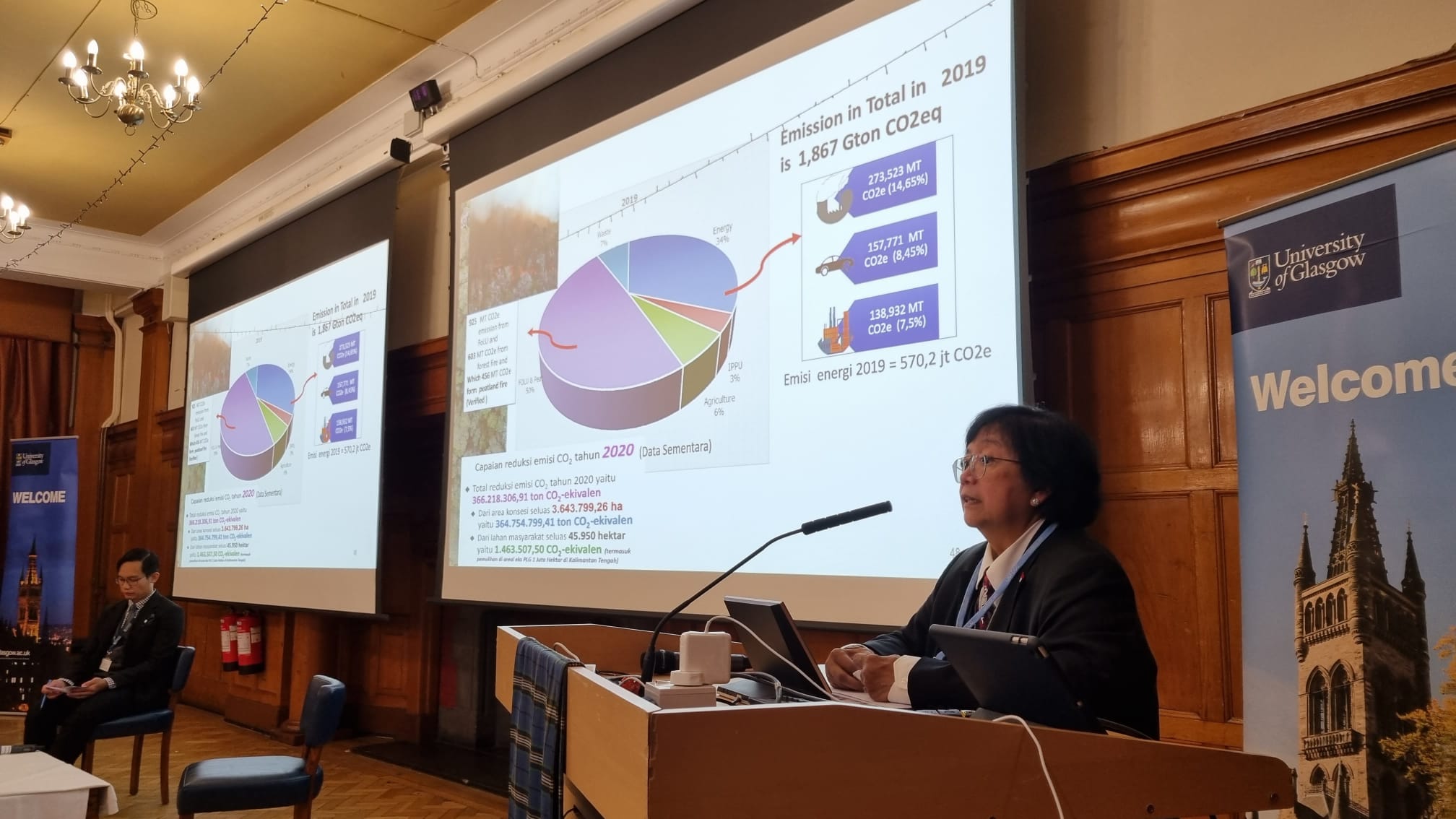 1. Di Universitas Glasgow, Menteri LHK Jelaskan FoLU Net Sink Bukan Zero Deforestation